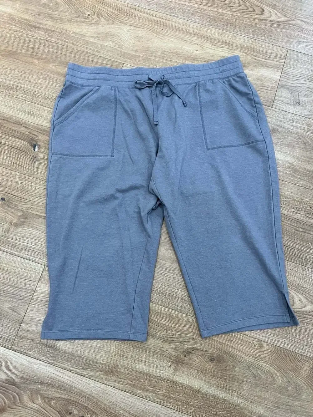 St. John's Bay Gray Drawstring Pull-On Capri Jogger Pants Petite XL